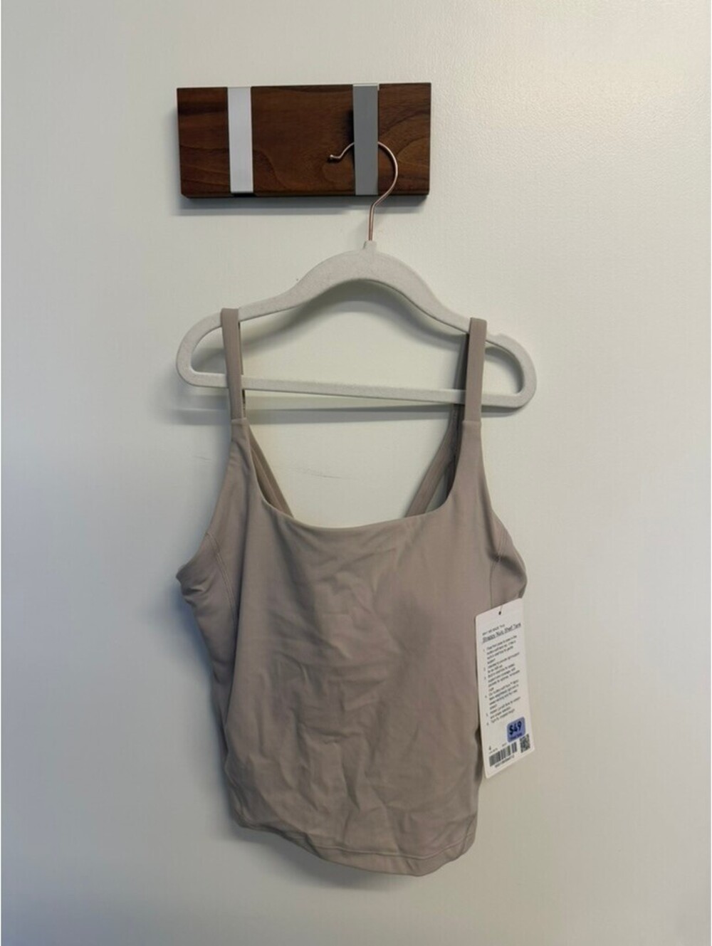 Lululemon Strappy Nulu Shelf Tank Womens Size 4 -  Brand New With Tags